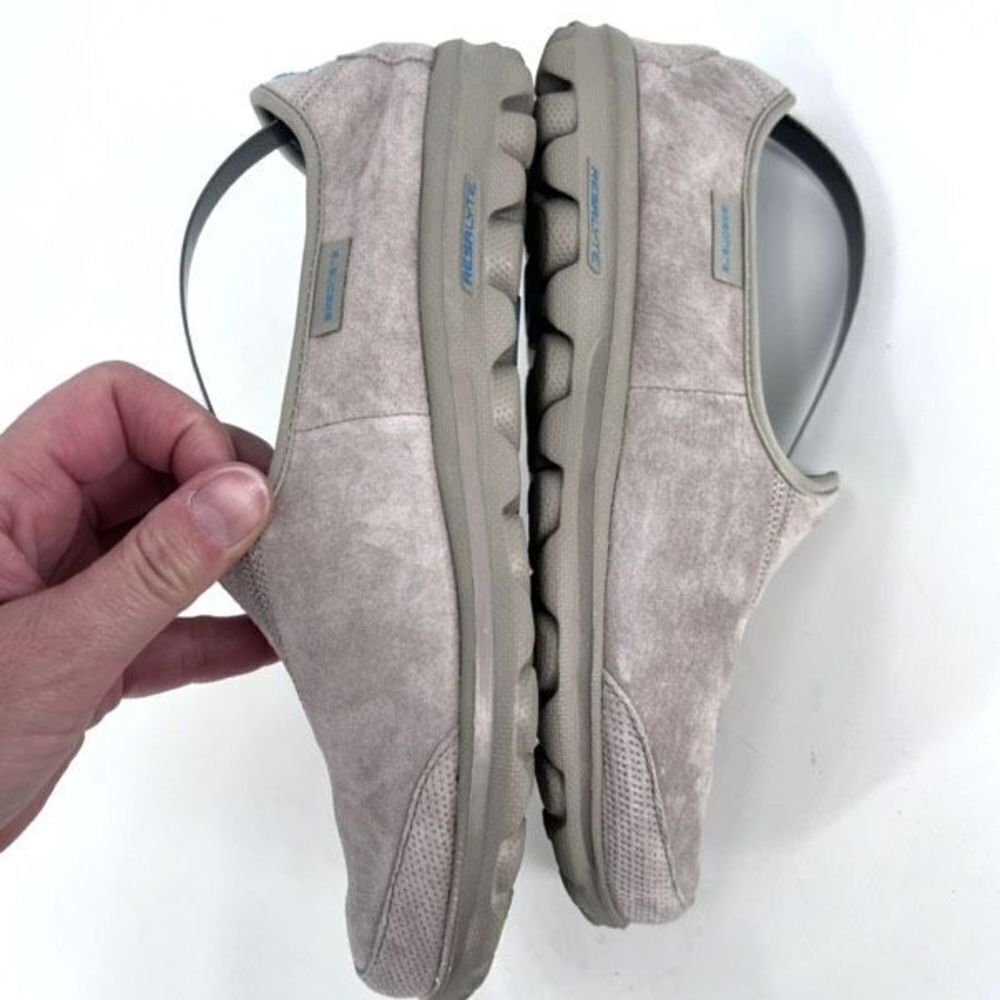 Skechers Women's Go Walk Suede Leather Slip-On Comfort Sneaker Shoes Gray Sz 6.5 - Picture 6 of 12